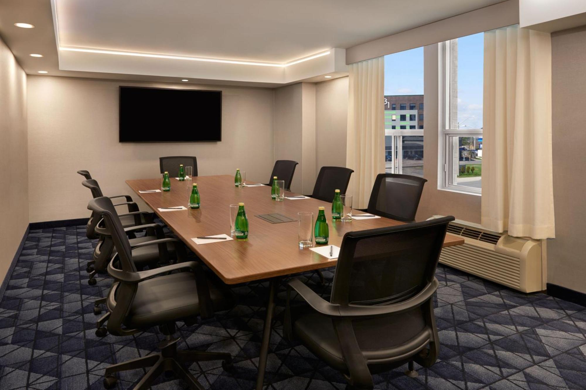 Hotel Courtyard By Marriott Kitchener Exterior foto