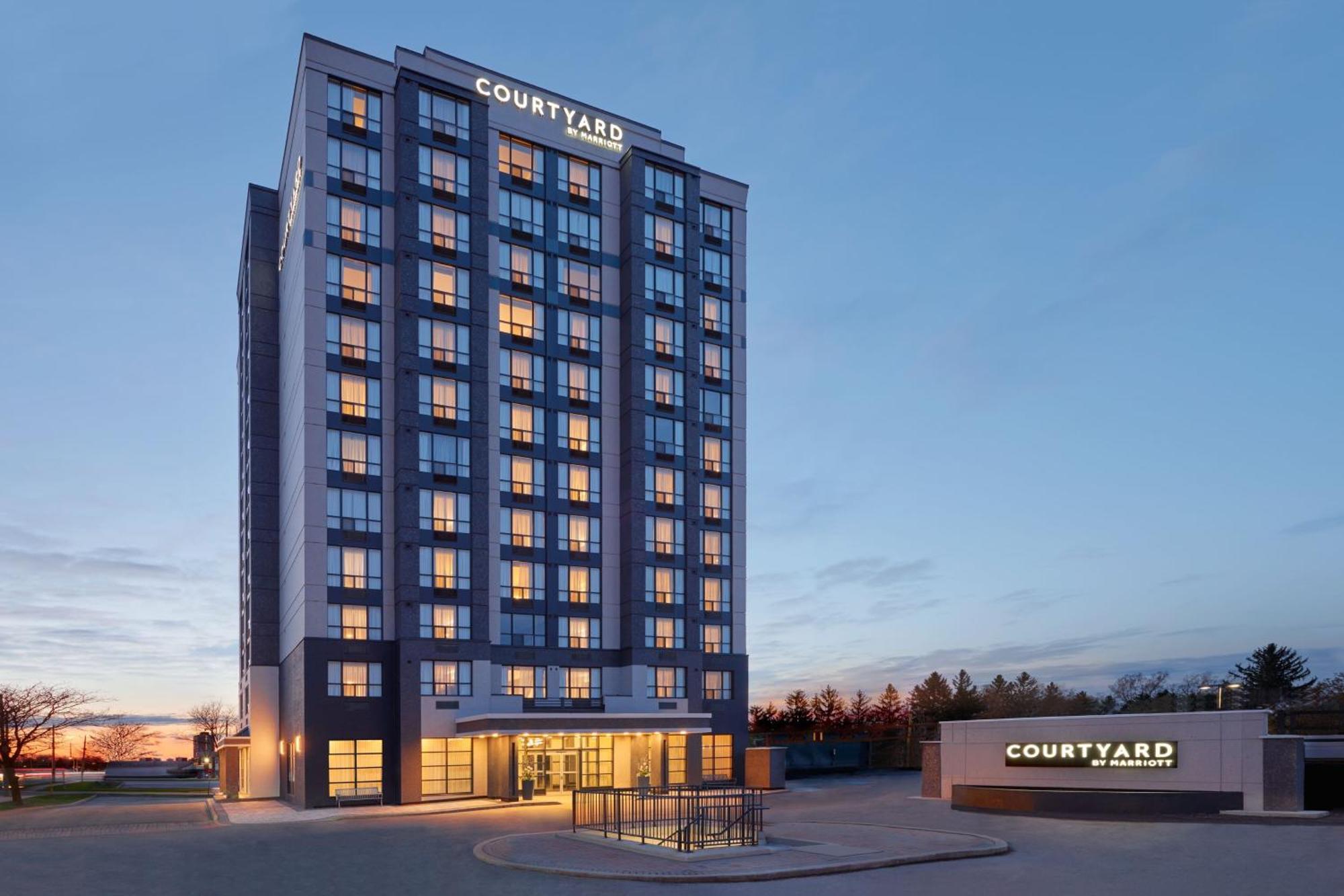 Hotel Courtyard By Marriott Kitchener Exterior foto